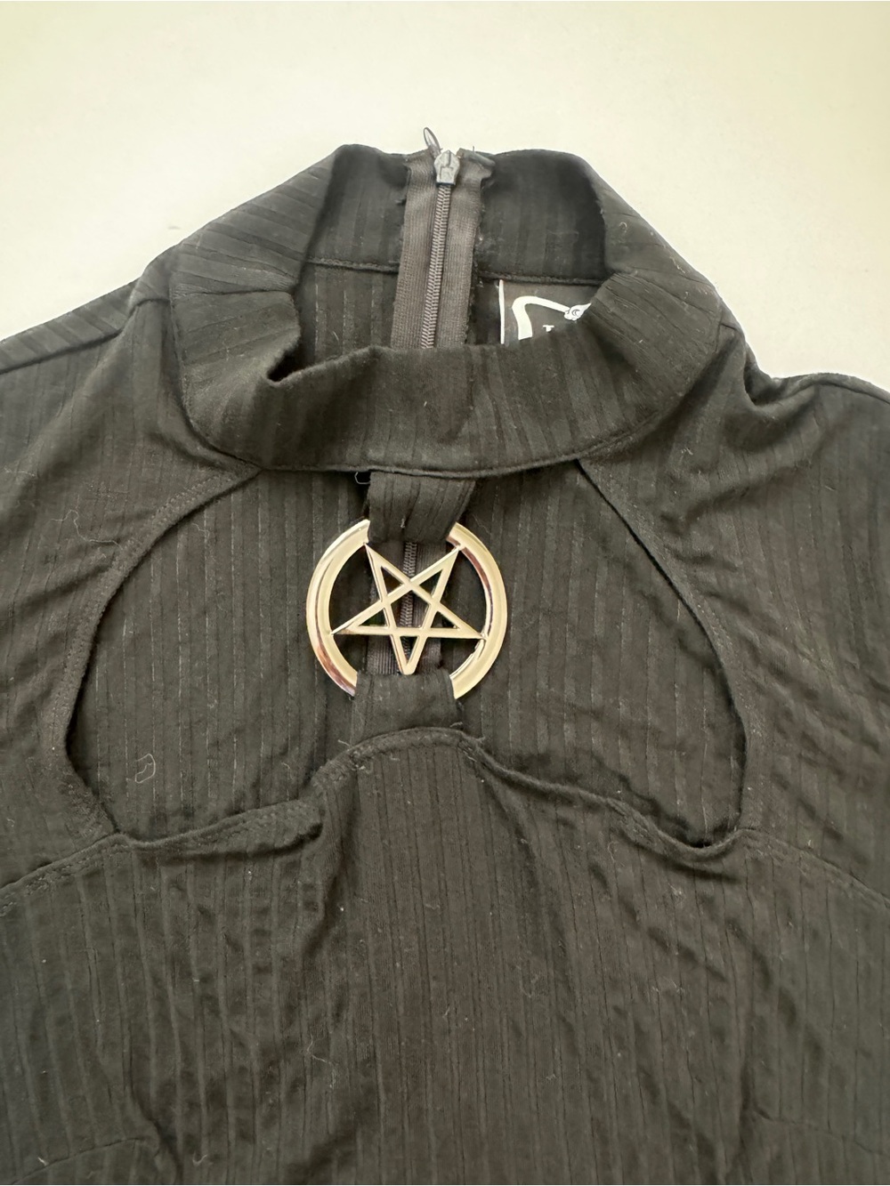 Killstar Asylum Band of Misfits Crop Top Rib Knit Pentagram Harness Black Sz M - Picture 13 of 13